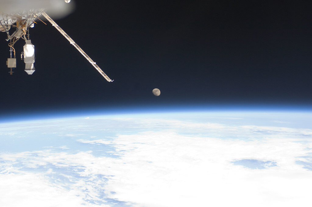 Skrieja į 10 000 laipsnių ugnį: paaiškėjo, kaip NASA astronautai išgyveno nusileidimą