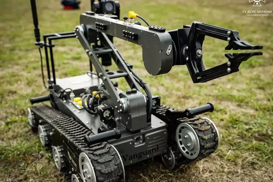 Robotas. Ukraina. Openverse