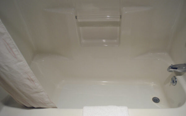 Brangi chemija nebereikalinga: dvi virtuvės priemonės rūdis ištirpdo akimirksniu