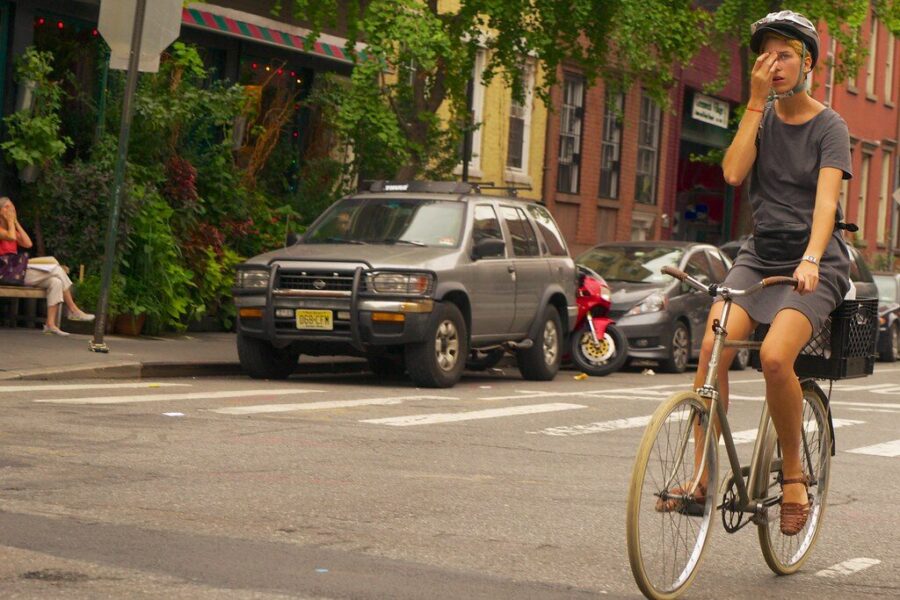 Kada dviratininkas gali pervažiuoti per perėją nenulipęs? Apie šią išimtį žino retas
