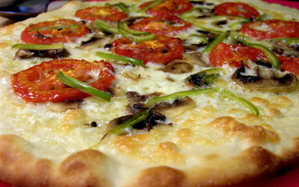 Pica, kurią galite valgyti kasdien: viena gudrybė padės lieknėti be didelių pastangų