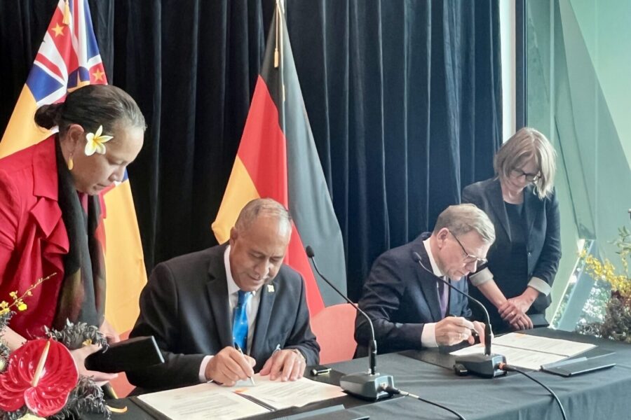 Vokietija meta milijonus ten, kur JAV užvėrė duris: paaiškėjo tikrieji Berlyno ketinimai