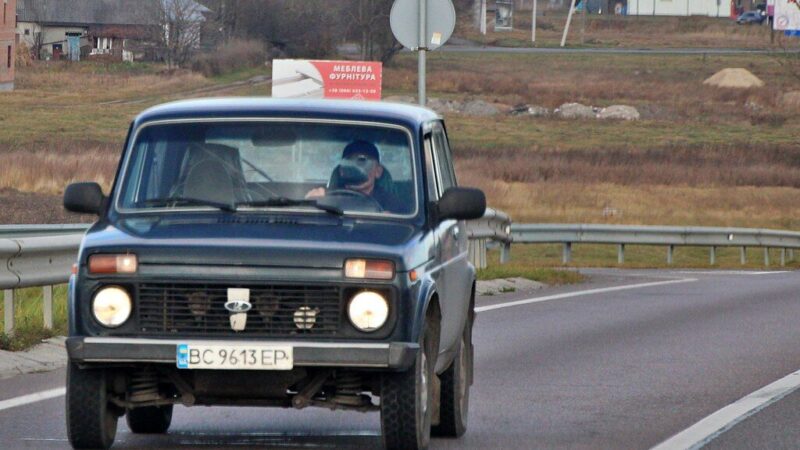 Atskleista, kas vyksta Rusijoje: didžiausios automobilių gamintojos grimzta į krizę