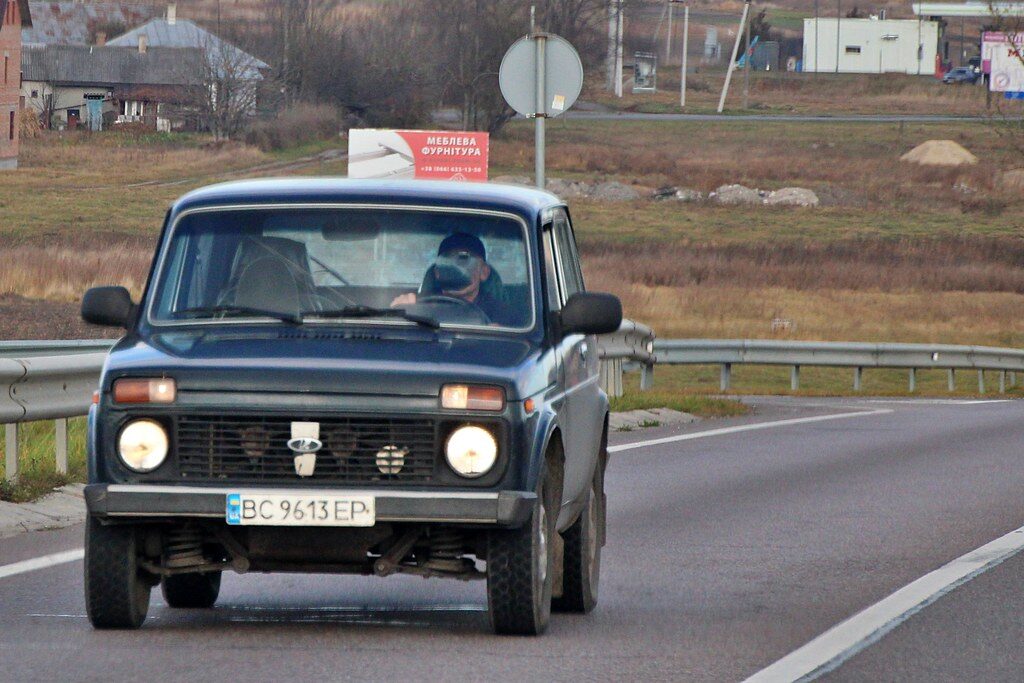 Atskleista, kas vyksta Rusijoje: didžiausios automobilių gamintojos grimzta į krizę