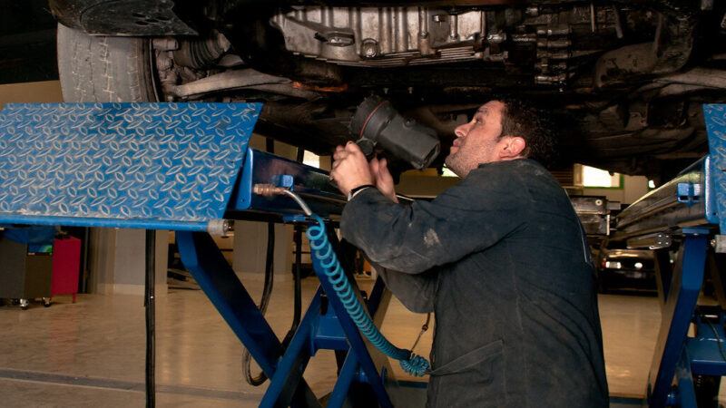 Techninė apžiūra keičiasi: kodėl dėl elektronikos klaidų jūsų automobilis jos nepraeis?