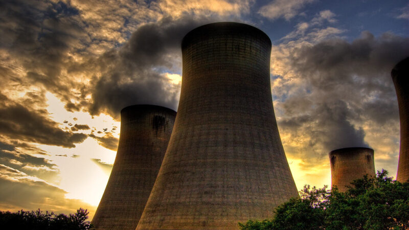 Milijardai eurų tiesiog išgaravo: kodėl energetikos milžinė „Drax“ visus nuvylė?