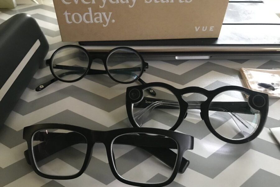 „Meta“ turi ko bijoti: „Snap“ atskleidė, kuo visus nustebins naujieji išmanieji akiniai