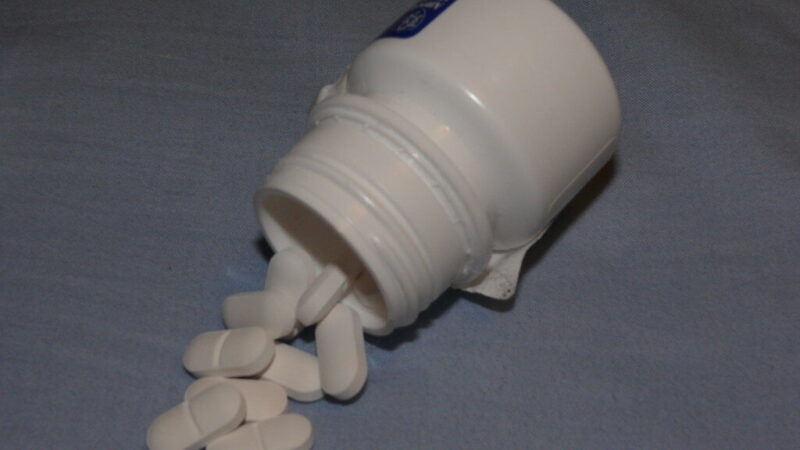 Mokslininkai įspėja apie netikėtą pavojų: štai kodėl kai kurie antibiotikai gali sukelti uždegimą