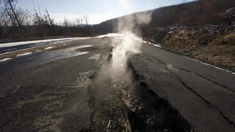 Miestas vaiduoklis, kuriame žemė dega 60 metų: štai kodėl visi gyventojai turėjo bėgti