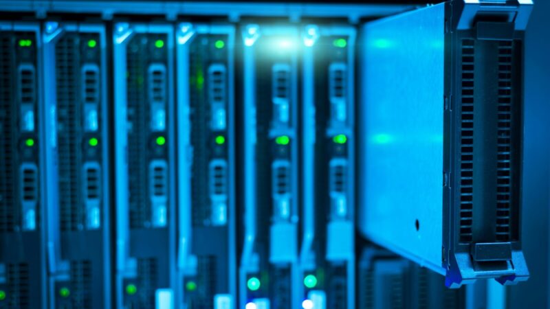 „Neleiskite pavogti mūsų ateities”: štai kodėl Kalifornija uždraudė duomenų centrų statybą