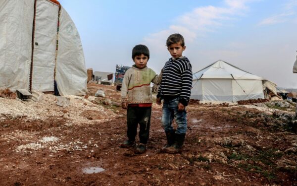 Šokiruojantys skaičiai: per metus migracijos keliuose dingo ar žuvo beveik 8 tūkst. žmonių