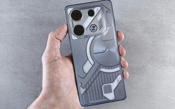 Pamirškite klaidų taisymą: „Nothing“ atskleidė būdą, kaip balsą paversti tobulu tekstu