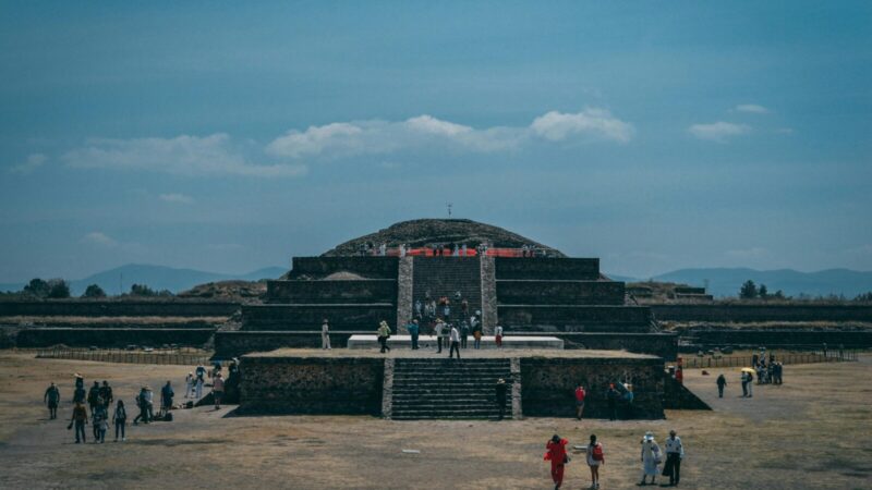 Tragedija turistų pamėgtoje vietoje: po šaudynių prie piramidžių Meksikos prezidentė pranešė liūdną žinią