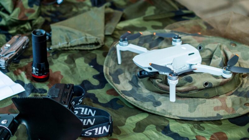 Zelenskis skelbia apie ginklų eksportą: kodėl ukrainietiški dronai pasieks ne visus?