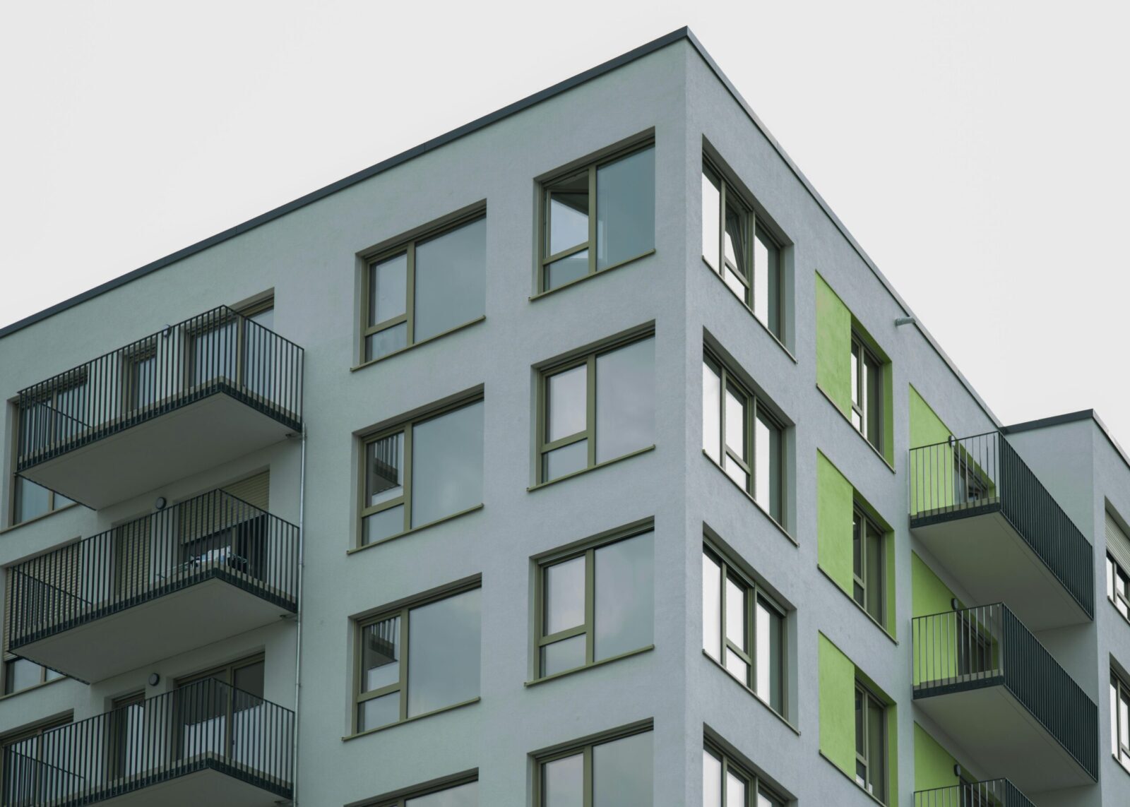 Jaunoms šeimoms siūlo iki 8 700 eurų būstui: bet yra svarbi sąlyga, kurią būtina žinoti