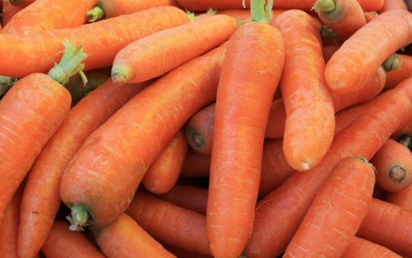 Nebeperku plautų morkų parduotuvėje: 2 rizikos, apie kurias pirkėjai dažnai nesusimąsto