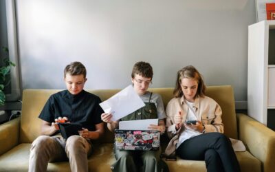 Paskelbti jaunimo tyrimai: aiškėja, kaip savivaldybė planuos paslaugas jaunimui