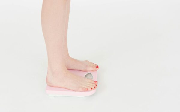 Svoris visada sugrįžta? Atskleidė paprastą formulę, kaip sulieknėti dar iki vasaros