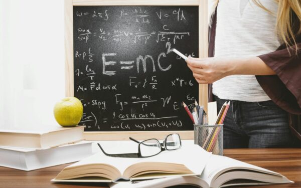 Einšteino pamoka sūnui: ši citata apie dviratį slepia visai kitą prasmę, nei manėte