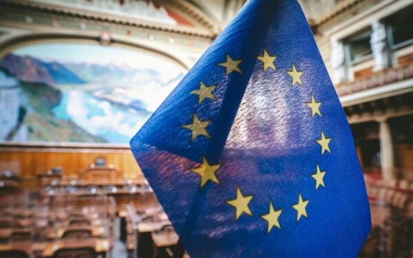 Skolų grąžinimas ar gynyba? Atskleidė, kur nukeliaus rekordinis 2 trilijonų ES biudžetas