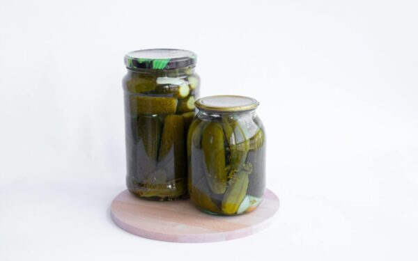 Neišpilkite agurkų skysčio: gali padėti išspręsti net įsisenėjusią problemą