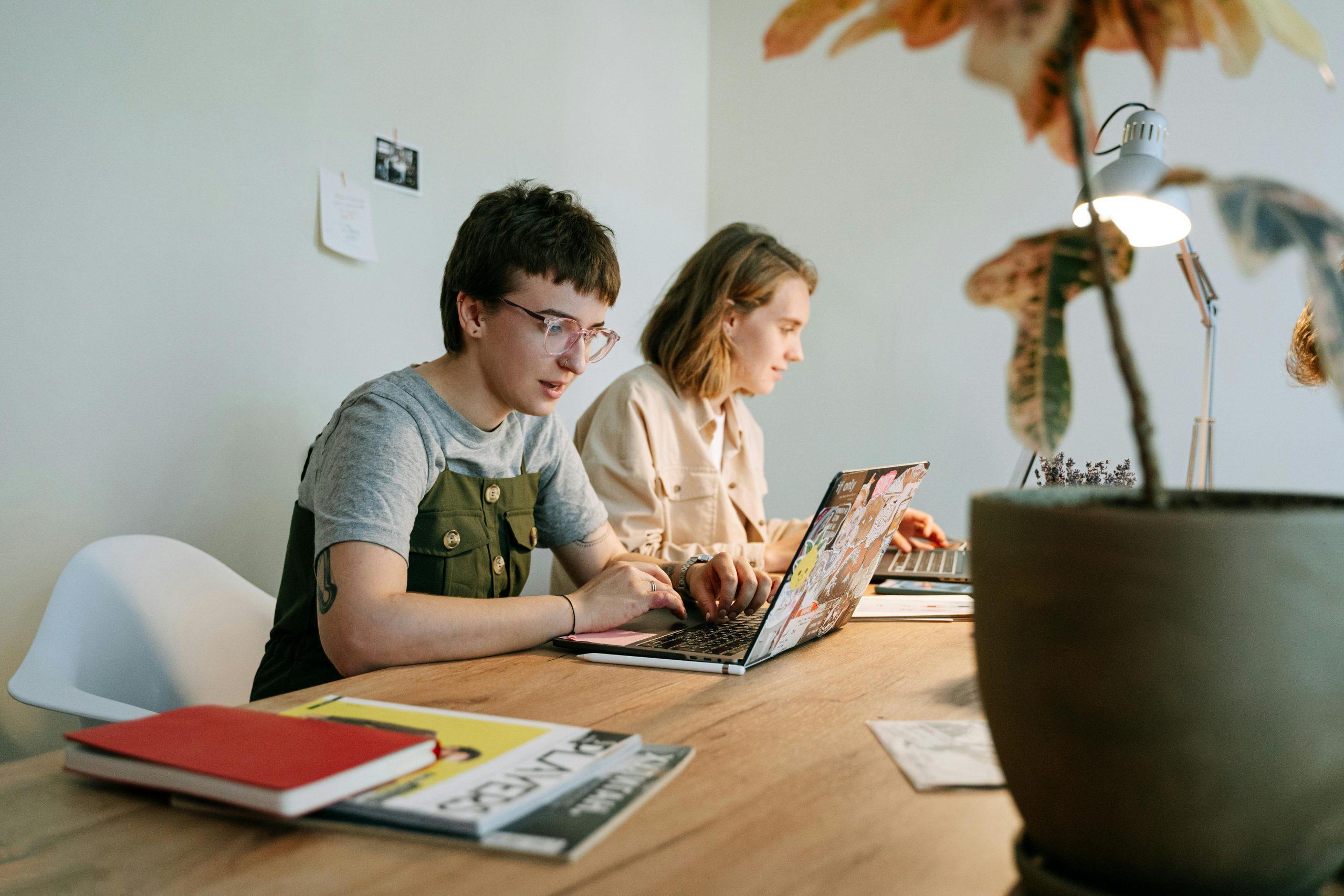 Lengvi pinigai darbdaviams? už jaunimo įdarbinimą skiriama šimtai eurų