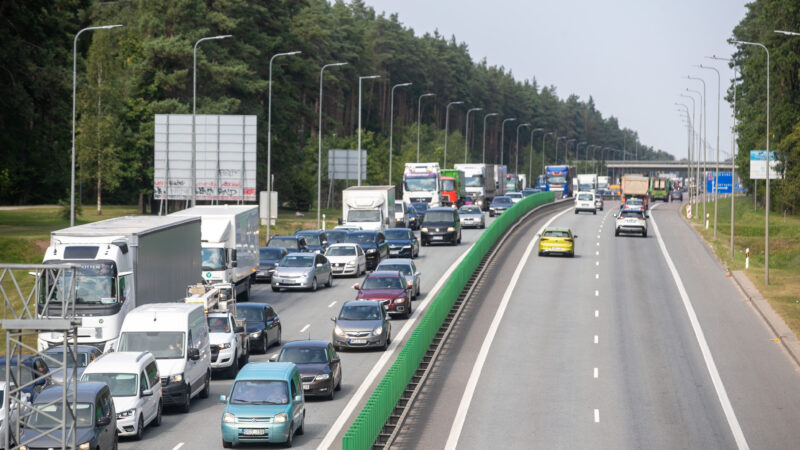 Vairuotojai sulaukė svarbios žinios: vyks milžiniška eisena, eismas bus ribojamas
