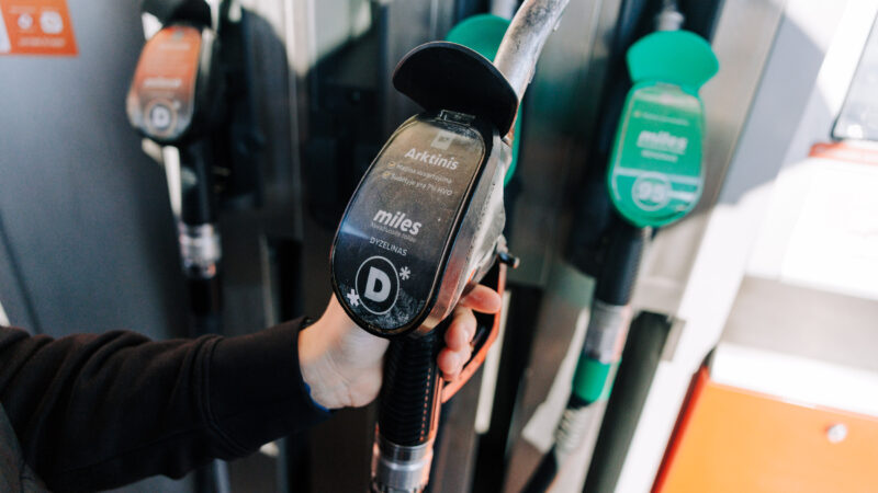 LEA: pigiausiai dyzeliną parduoda „Jozita“ Šiauliuose, benziną – „Madalva“ Tauragės rajone