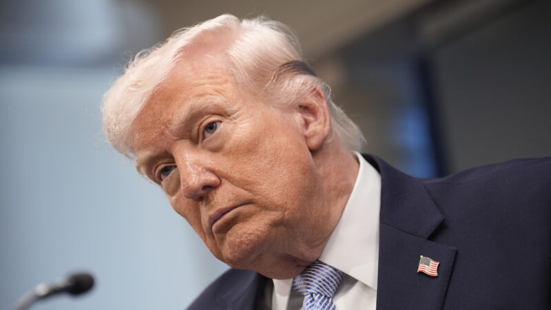 Trumpas pareiškė, kad Irane nebus vykdomas urano sodrinimas