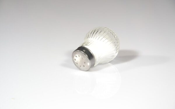 Ryžiai gelbsti ne tik „Apple” telefoną: kodėl juos verta įberti į druskos indelius?