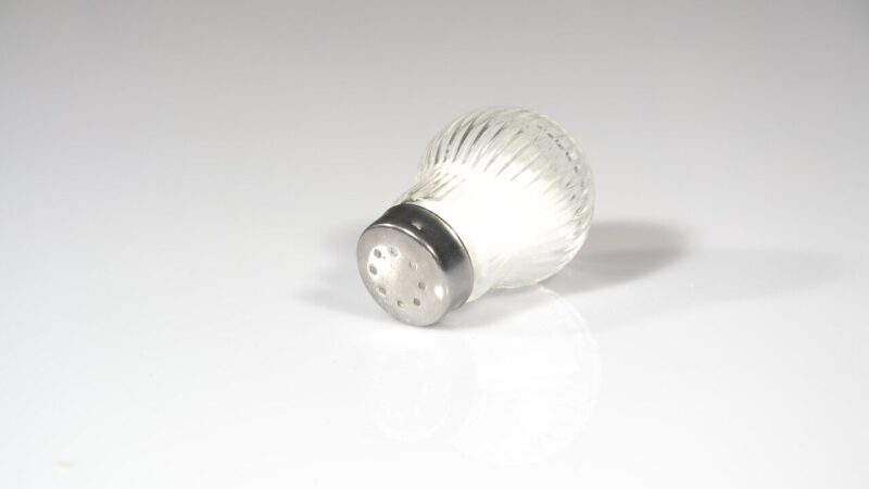 Ryžiai gelbsti ne tik „Apple” telefoną: kodėl juos verta įberti į druskos indelius?