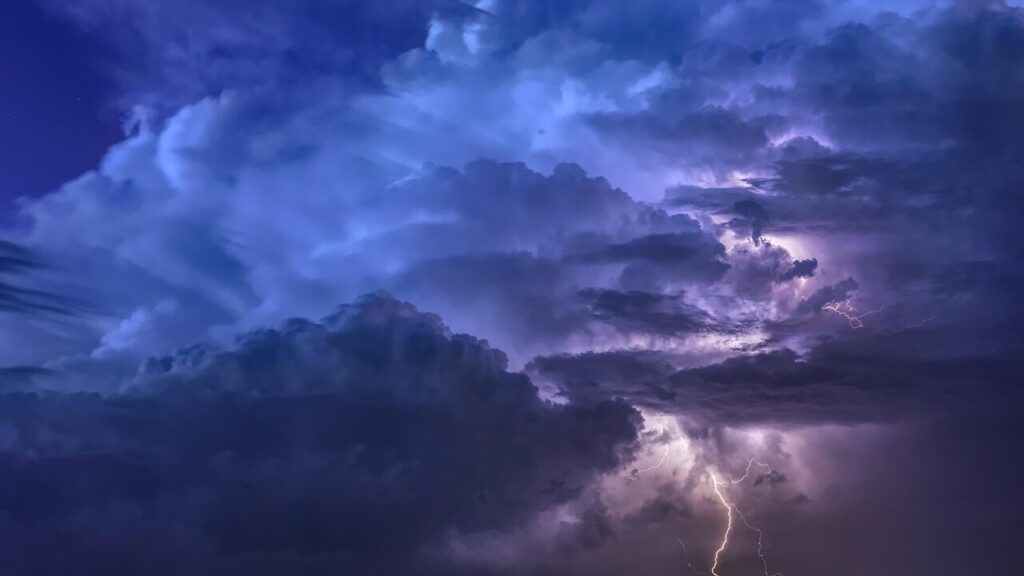 thunderstorm, lightning, desktop backgrounds, free background, free wallpaper, storm, full hd wallpaper, night, nature, 4k wallpaper 1920x1080, night sky, beautiful wallpaper, weather, sky, sky background, nature background, cool backgrounds, clouds, beautiful nature, windows wallpaper, 4k wallpaper, wallpaper 4k, laptop wallpaper, wallpaper hd, nature wallpaper, hd wallpaper, mac wallpaper, storm clouds, wallpaper, background