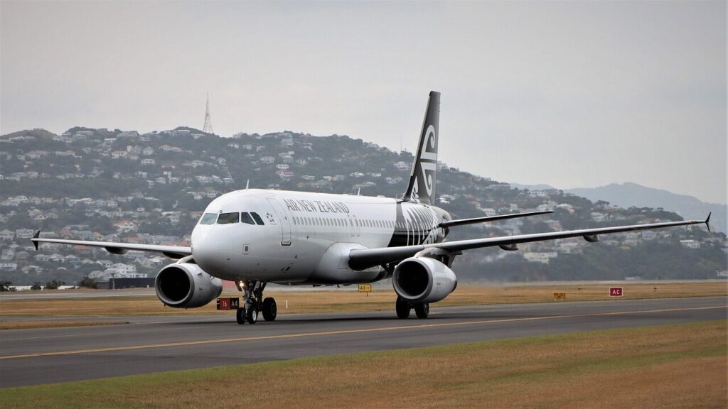 air new zealand, airbus a320, zk-ojs, windy, landing, travel, transportation, air, aero, plane, aircraft, flight, airport, flying, wellington, wlg, nz, new zealand, transport, decals, holiday, passenger, taxi, aviation, gray news, gray plane, gray airplane, gray new, airbus a320, airbus a320, airbus a320, windy, aero, plane, airport, airport, airport, wellington, wellington, wellington, wellington, wellington, taxi