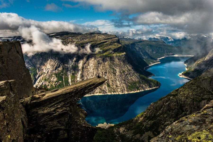 water, trolltunga, ringedalsvannet, norway, mountain, landscape, the nature of the, nature, clouds, skjeggedal