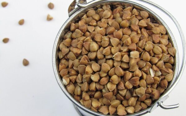 Grikiai darže daro stebuklus: pamirškite varginantį ravėjimą ir sausą dirvą šį sezoną