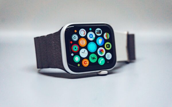 Ekspertai atskleidė didelę klaidą: kaip jūsų išmanusis laikrodis nuolatos jus apgaudinėja?