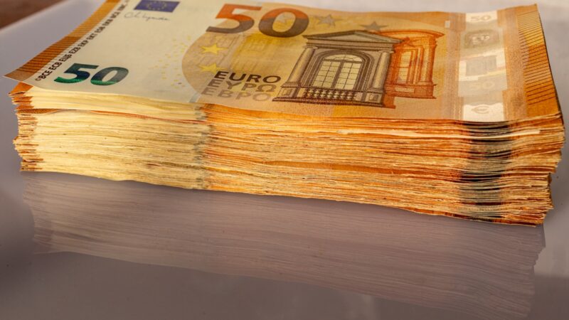 Milijonai jau skirstomi: APVA atvėrė kvietimą, kurio praleisti nenorėsite