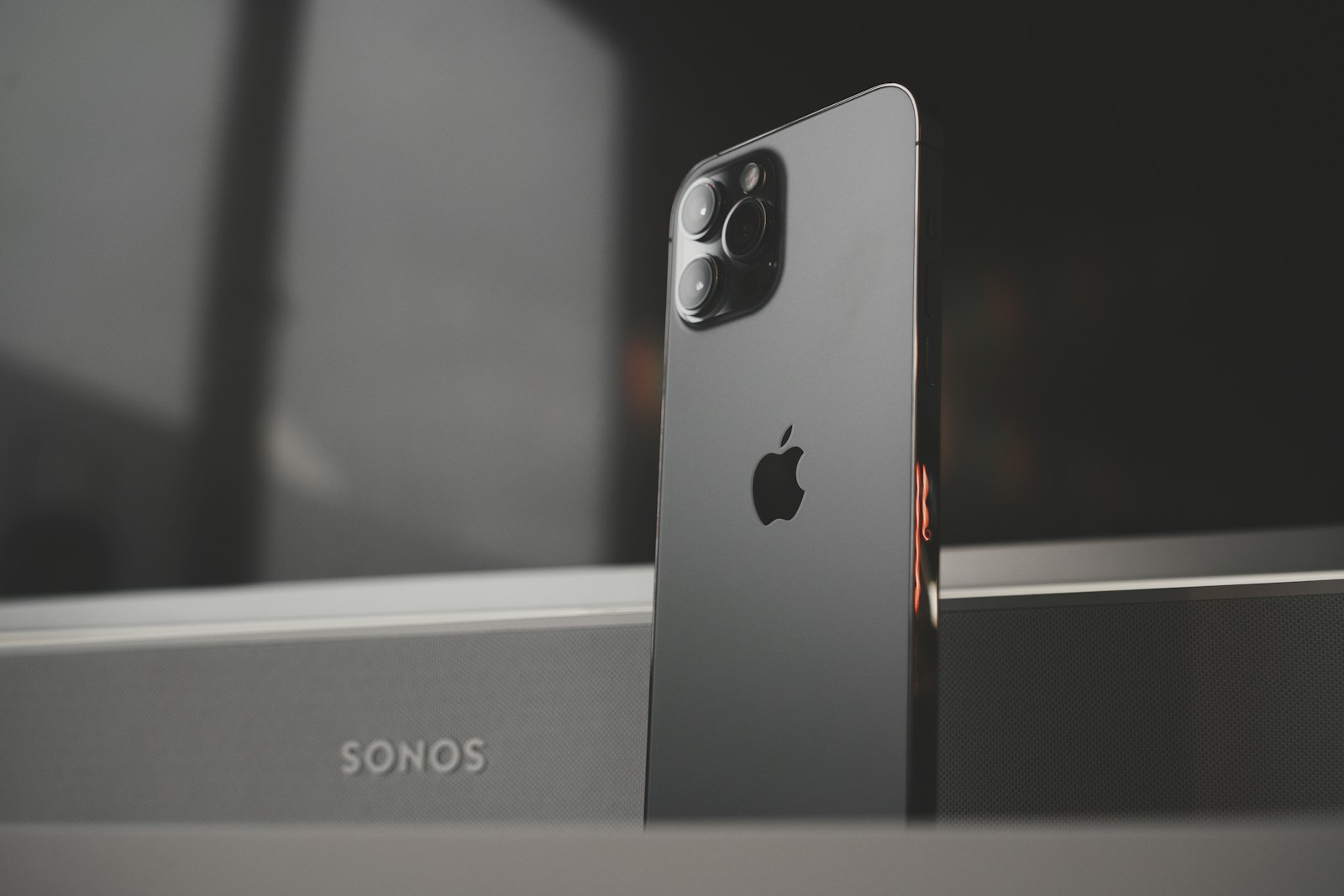 Netikėtas „Apple“ ėjimas: kovoje su JAV vyriausybe pasitelkė savo pagrindinį varžovą „Samsung“