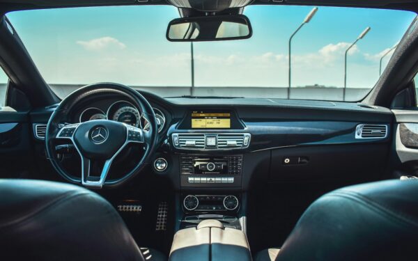 Pavasarį pakeitėte tik padangas? Viena klaida, dėl kurios automobilis pūva sparčiau