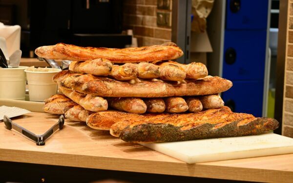 „McDonald’s“ dirba, o kepyklos ne? Štai kaip gegužės 1-ąją gali pasikeisti įpročiai Prancūzijoje