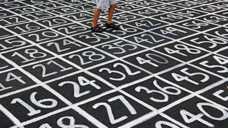 Skaičių magija ar tik sutapimas? Štai ką jūsų gimimo data sako apie tikėtiną gyvenimo trukmę