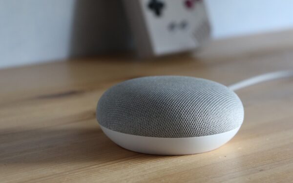 Jūsų namai pagaliau jus supras: „Google“ atnaujinimas išspręs įgrisusią problemą