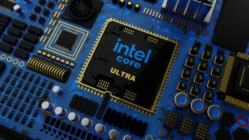 Lustų gamyba pasikeis amžiams: štai ką Elonas Muskas statys kartu su „Intel“