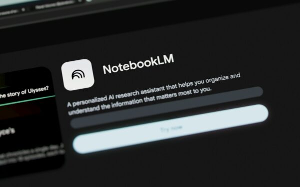 Chaotiškiems užrašams galas: „Google“ atskleidė, kaip „NotebookLM“ dabar tvarkysis pati