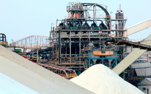 Ar Europos pramonė bus sunaikinta? Atskleidė planą, kaip kinai planuoja apgauti Briuselį