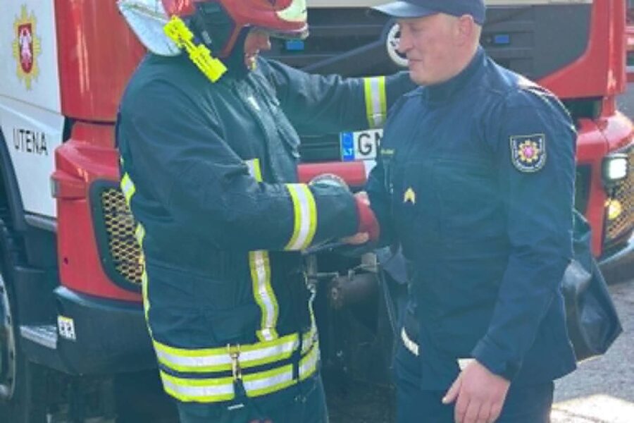 Dešimtmečius žmones gelbėjęs ugniagesys prabilo apie nelaimę, kuri pakeitė jo gyvenimą