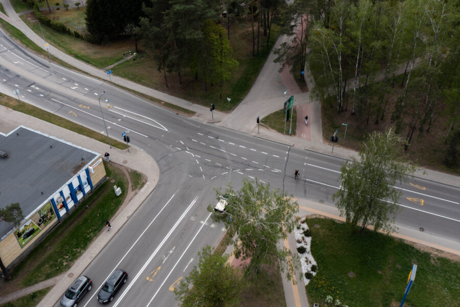 Vairuotojams svarbi žinia: mieste pradės keisti stringančius ir gendančius šviesoforus