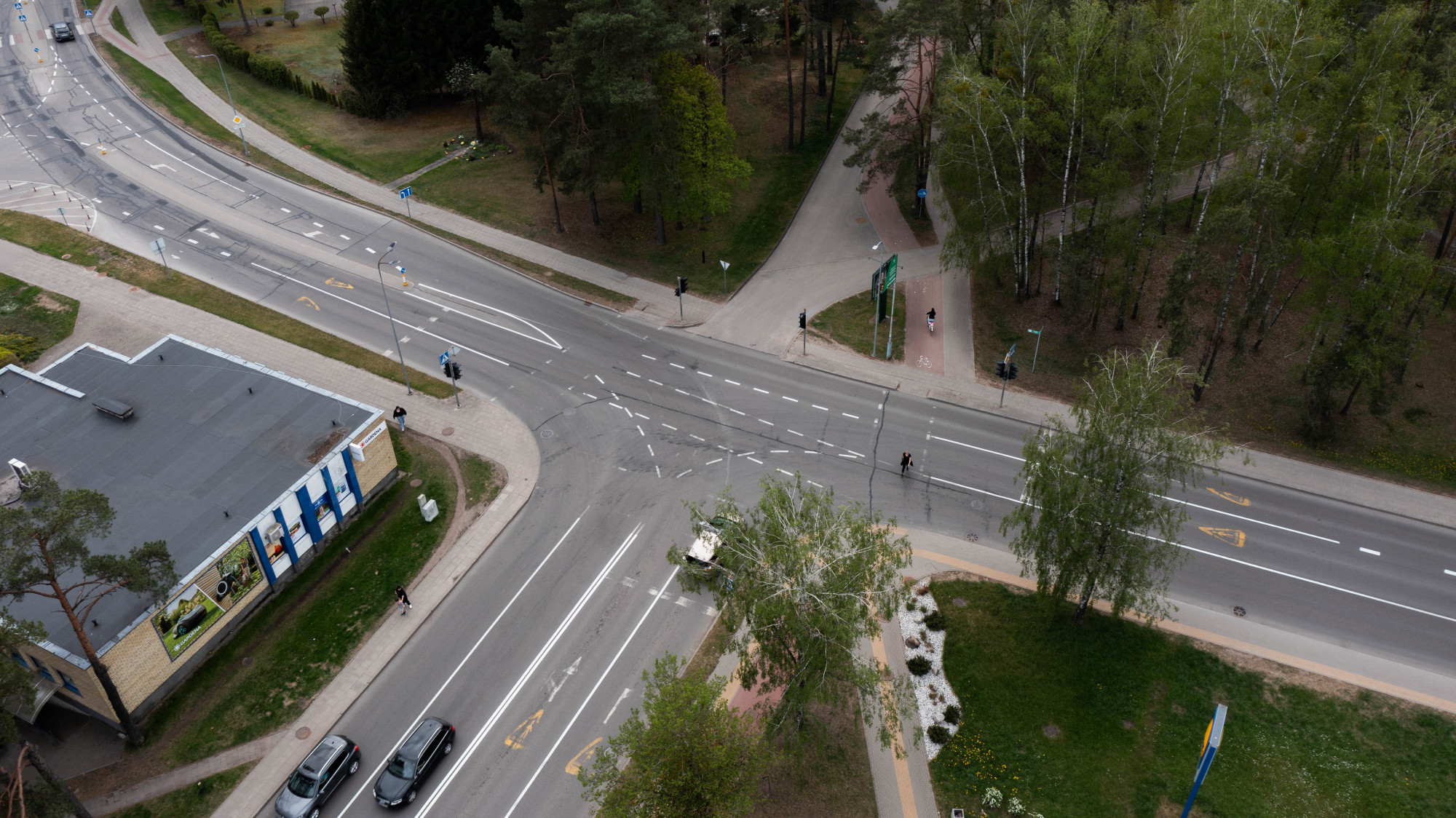 Vairuotojams svarbi žinia: mieste pradės keisti stringančius ir gendančius šviesoforus