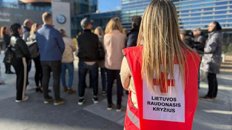 8 valandų mokymuose gyventojus ruoš krizėms ir karo grėsmėms: registracija jau vyksta