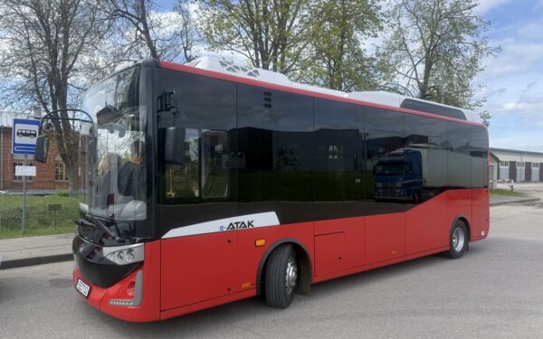 Gyventojų laukia pokyčiai viešajame transporte: rajone jau kursuos elektriniai autobusai